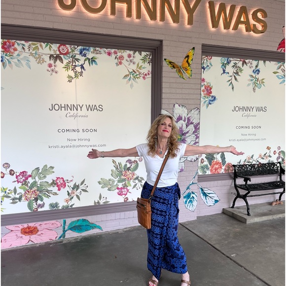 My name is Kathy! Like this listing to bookmark😉 - Picture 1 of 9